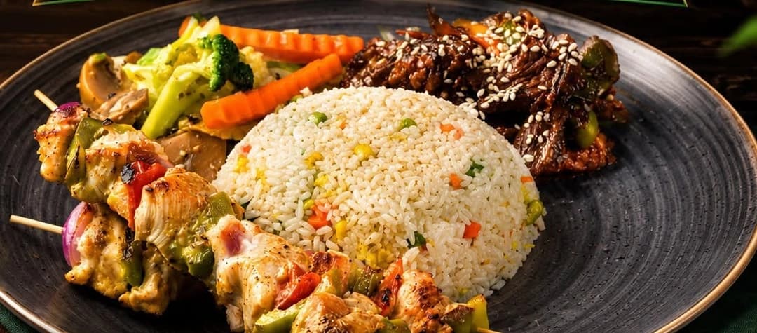 Pine 5: chicken shashlik, fried rice, teriyaki beef and vegetables